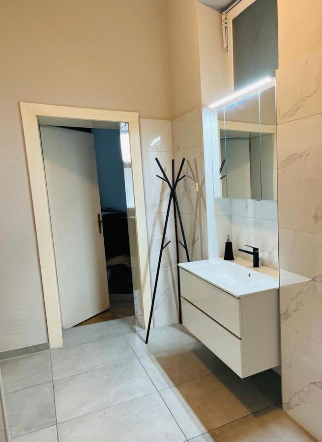 Beautiful City Centre Apartment Wenen Buitenkant foto